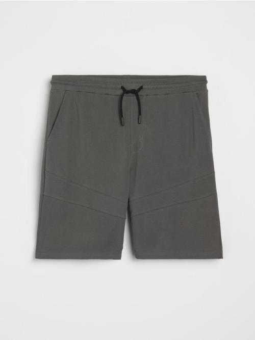 Sinsay - Jogger kraťasy - čierna