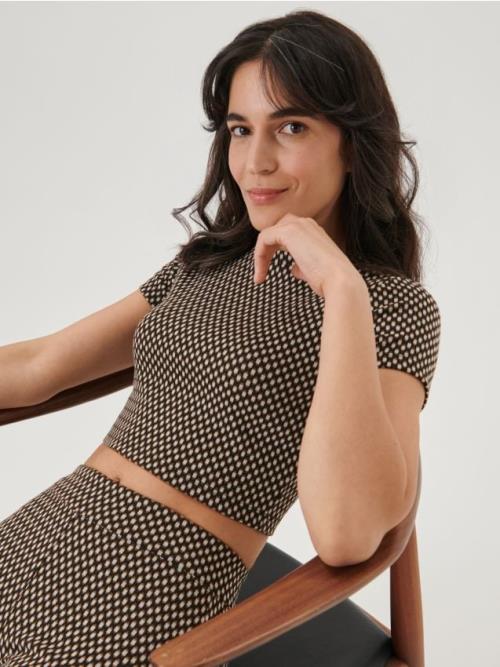 Sinsay - Vzorovaný crop top - tmavohnedá