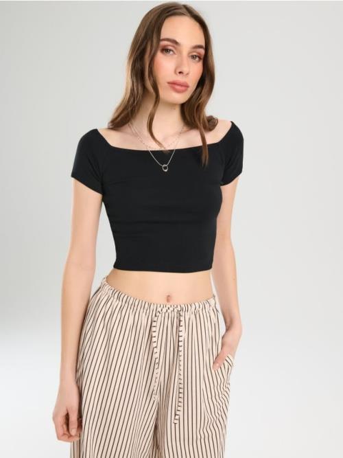 Sinsay - Crop top s krátkym rukávom - čierna