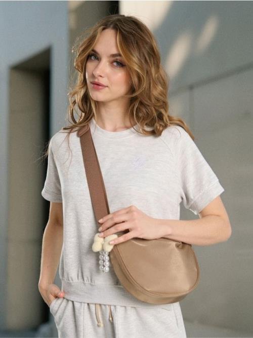 Sinsay - Športová crossbody taška so širokým popruhom - béžová