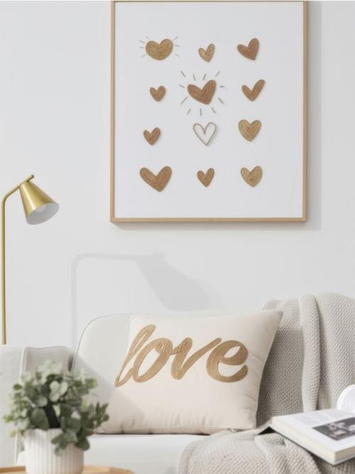 Sinsay - Vankúš s nápisom Love - béžová