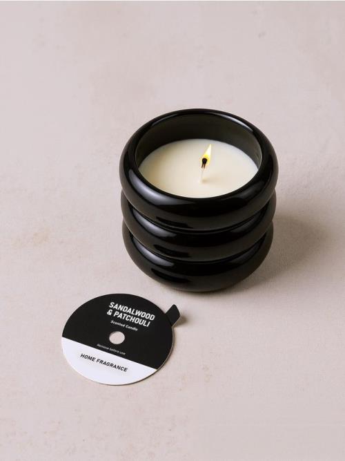 Sinsay - Voňavá sviečka Sandalwood & Patchouli - čierna