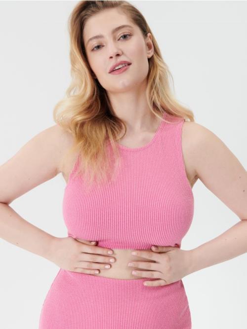 Sinsay - Crop top z prúžkovaného úpletu - horúca ružová