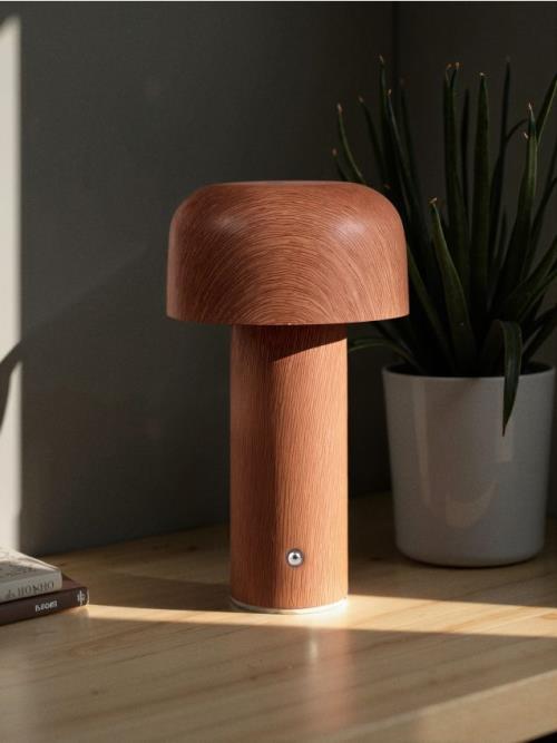 Sinsay - LED lampa - hnedá