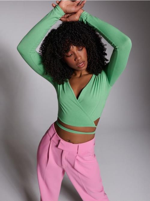 Sinsay - Crop top s viazaním - svetlozelená